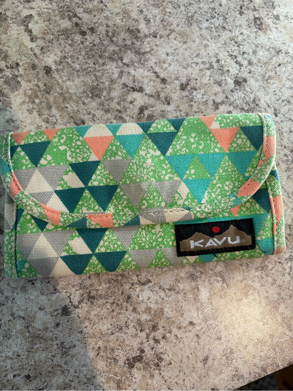 Kavu Triangle Pattern Wallet in Green, Teal & Coral